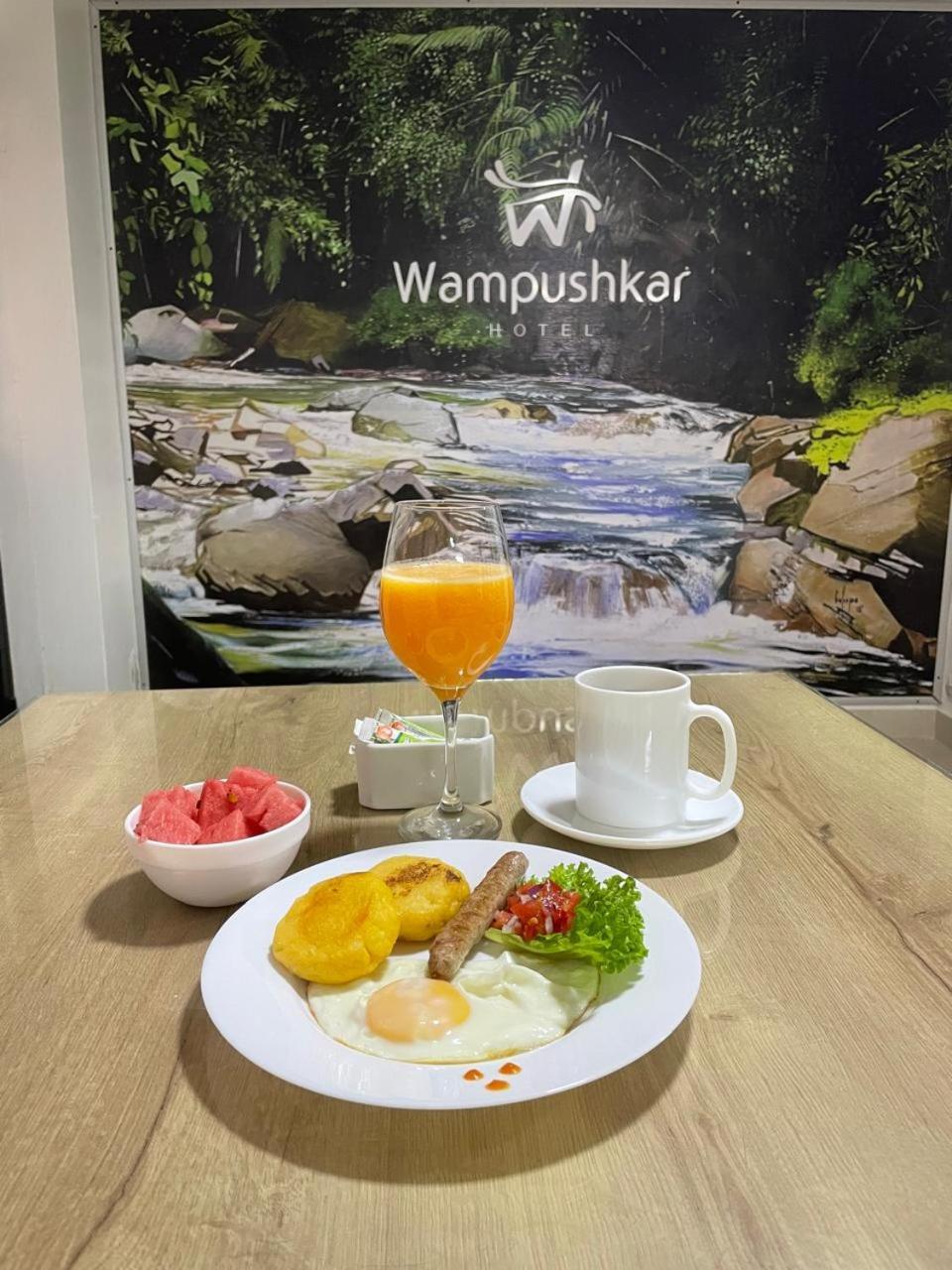 Hotel Wampushkar Zamora ภายนอก รูปภาพ