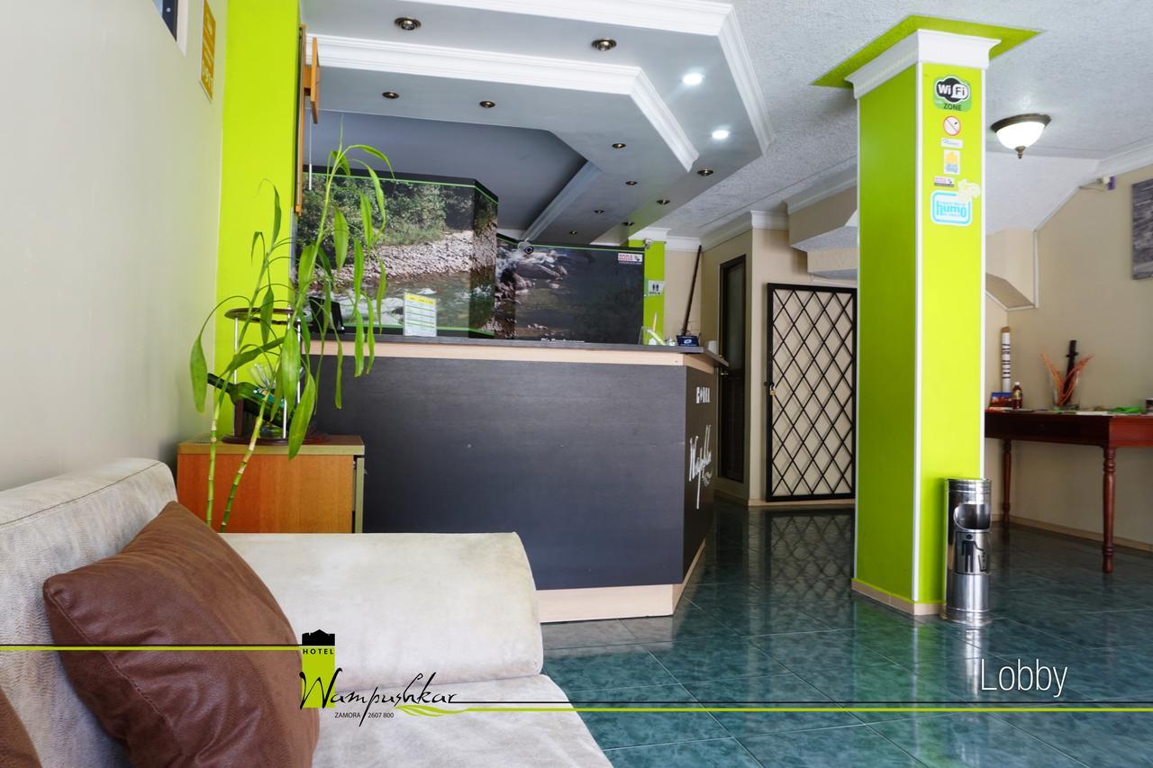 Hotel Wampushkar Zamora ภายนอก รูปภาพ